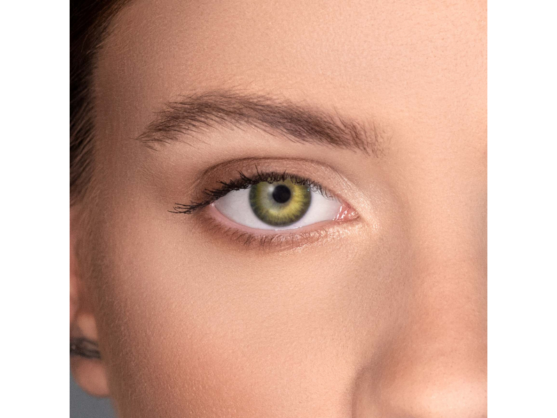 Gemstone Green Air Optix Colors contact lenses (2 lenses) | Alensa UK